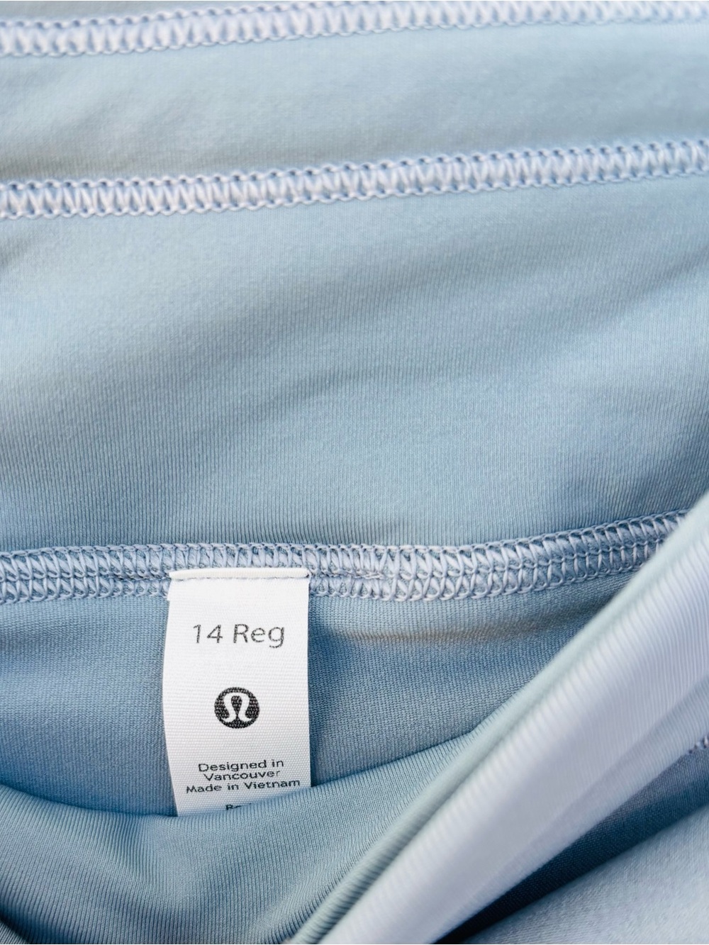 Lululemon longer (tall) Pace Rival athletic skirt/skort with inside media pocket - Picture 6 of 10